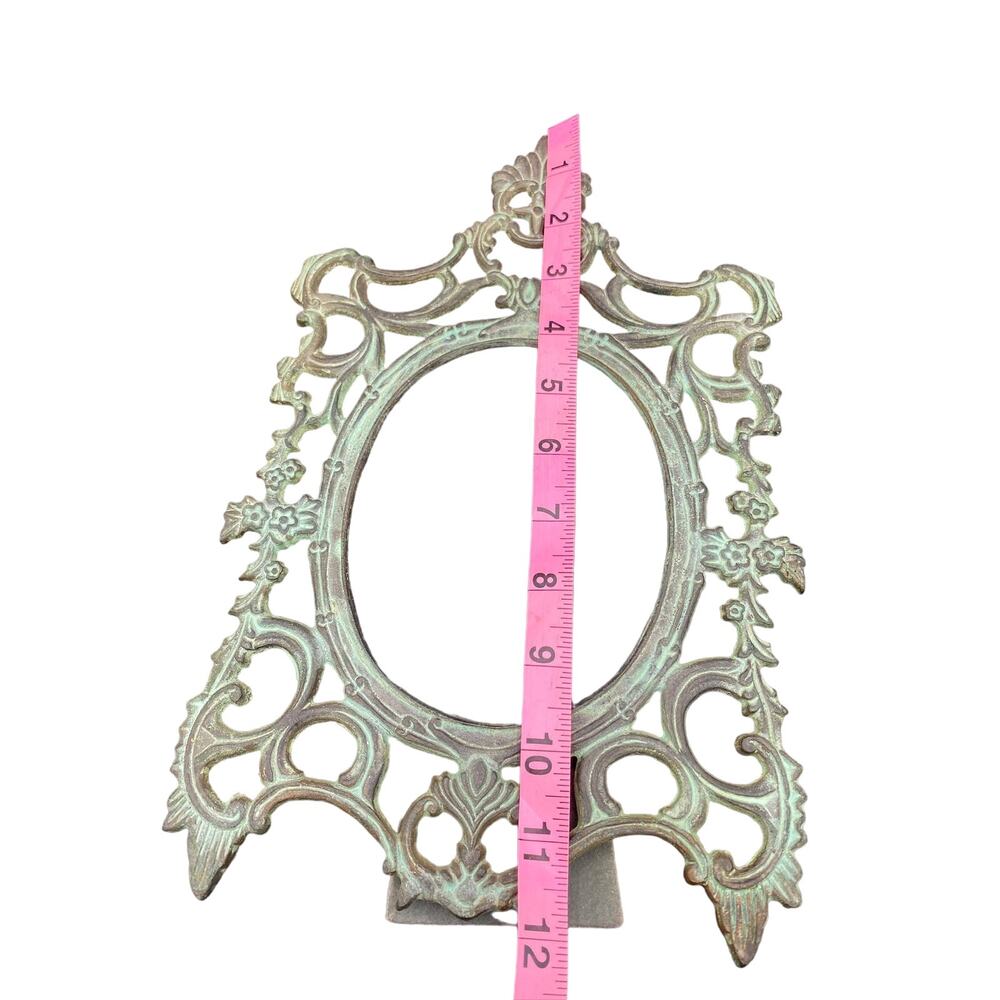 Vtg antique wrought Iron Oval Photo Frame - Picture 4 of 5